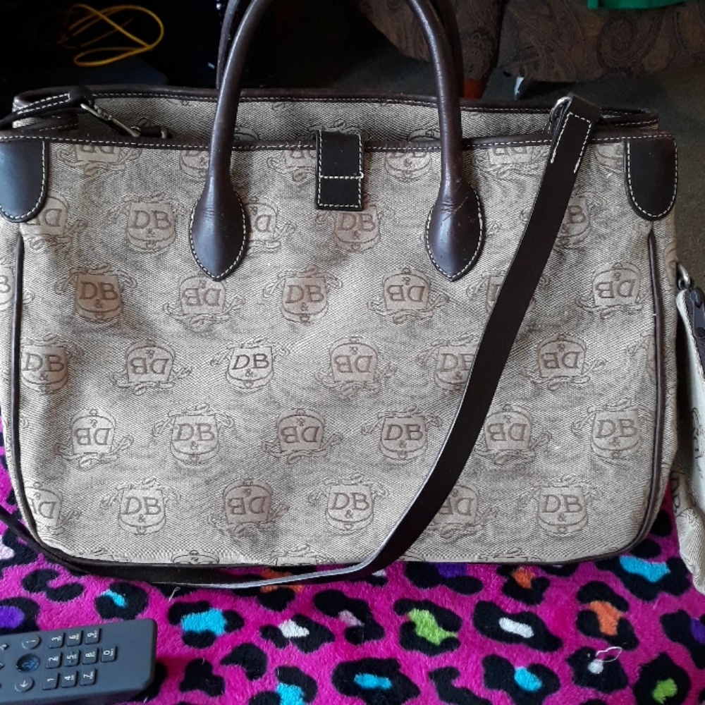 Dooney and Bourke purse